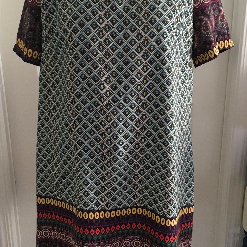 Fun geometric print dress.